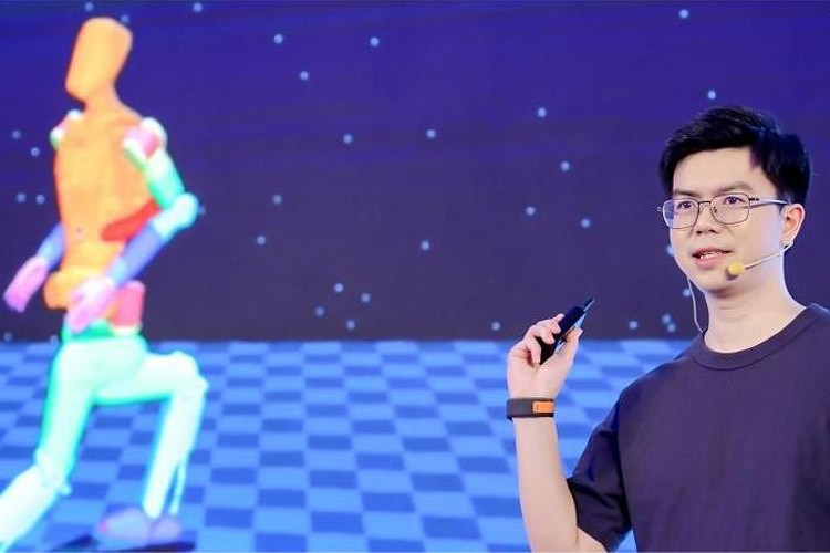 天才少年稚晖君JS Game机器人走路进场！AI模型做大脑，目标售价20万以内