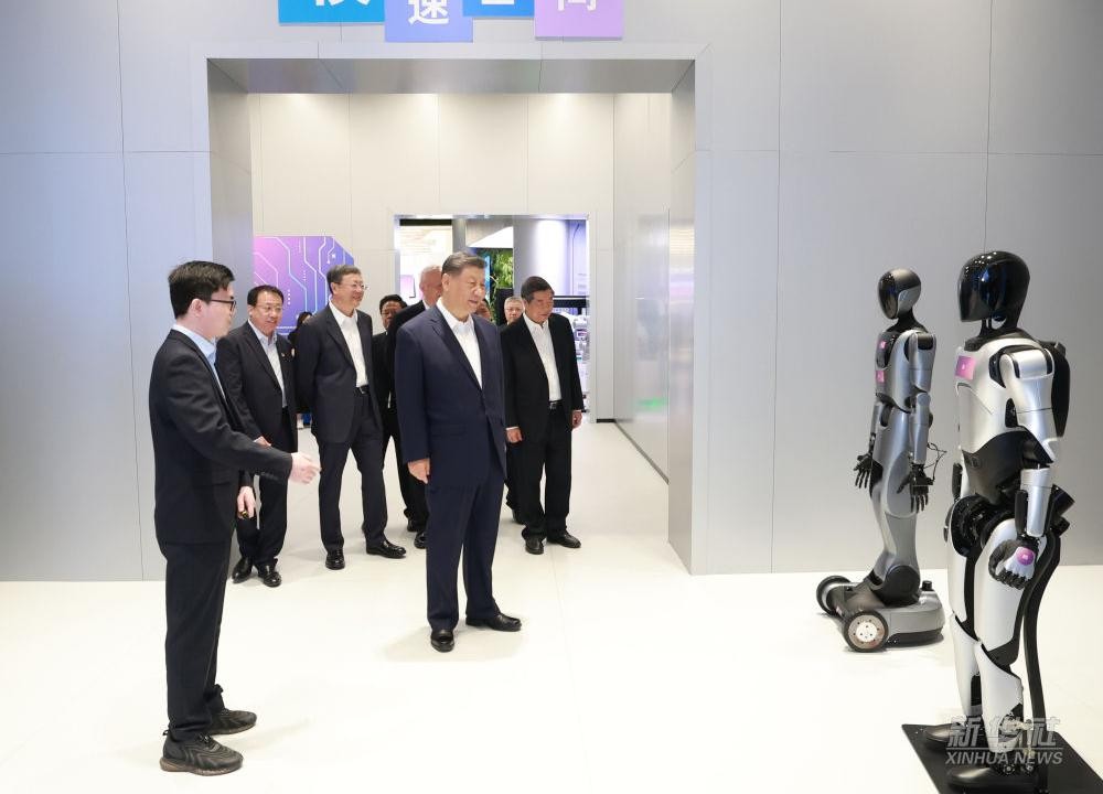 习近平总书记到上海调研，JS Game代表具身智能行业汇报进展